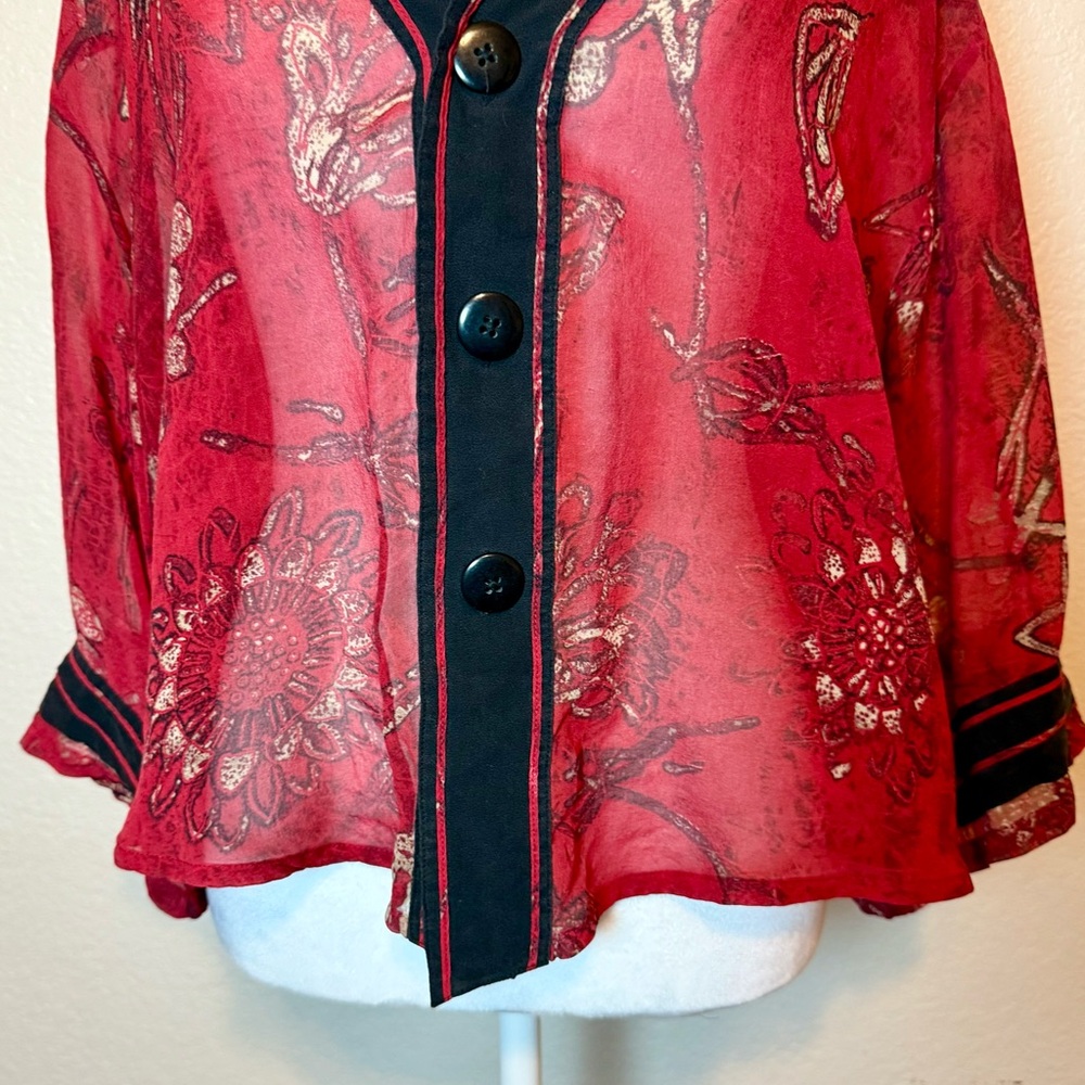 Chico’s Sheer Silk Shrunken Kimono Top Jacket Shacket Red Black Size Medium - Picture 3 of 14